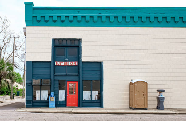 Best Emergency porta potty rental  in Apple Valley, OH