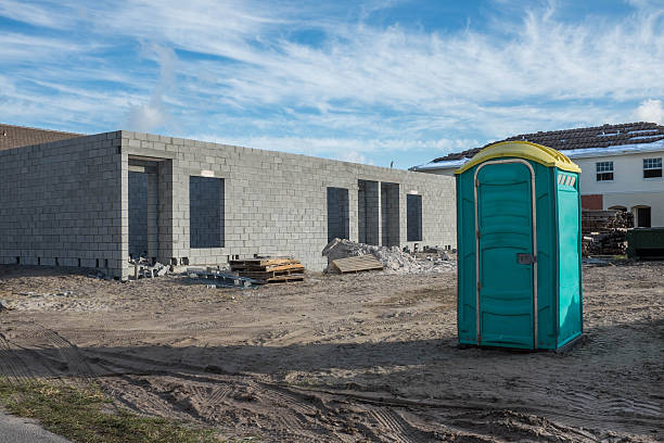 Best Best portable toilet rental  in Apple Valley, OH